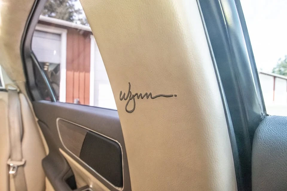 2017 Lincoln Continental 10th Gen - Image 12 of 14