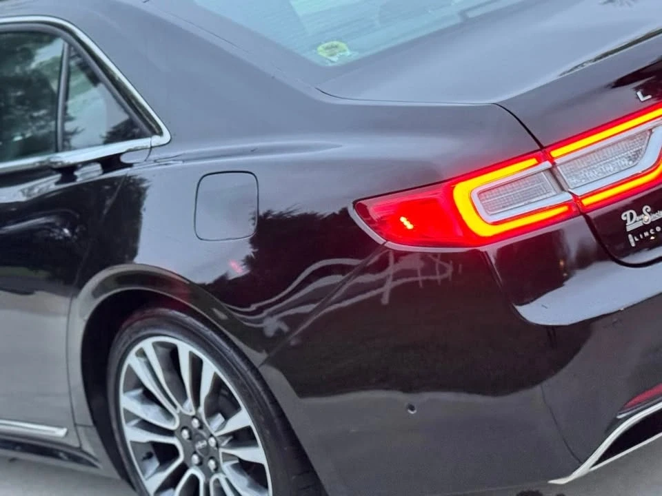 2017 Lincoln Continental 10th Gen - Image 19 of 20