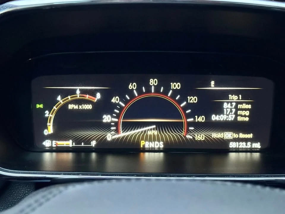 2017 Lincoln Continental 10th Gen - Image 8 of 20