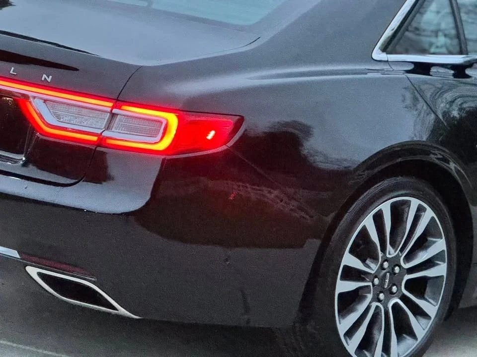2017 Lincoln Continental 10th Gen - Image 20 of 20