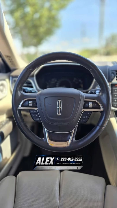 2017 Lincoln Continental 10th Gen - Image 12 of 20