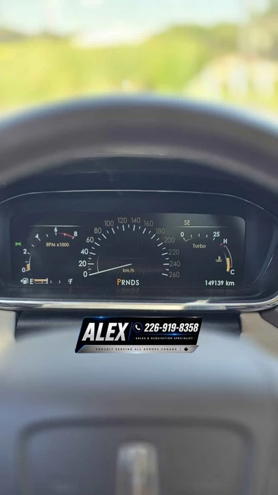 2017 Lincoln Continental 10th Gen - Image 13 of 20