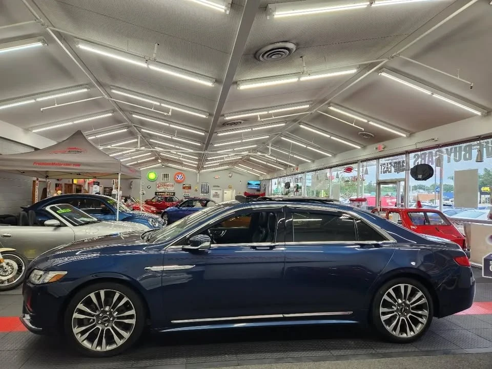 2017 Lincoln Continental 10th Gen - Image 5 of 20
