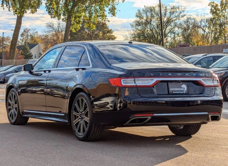 2017 Lincoln Continental 10th Gen - Image 8 of 20