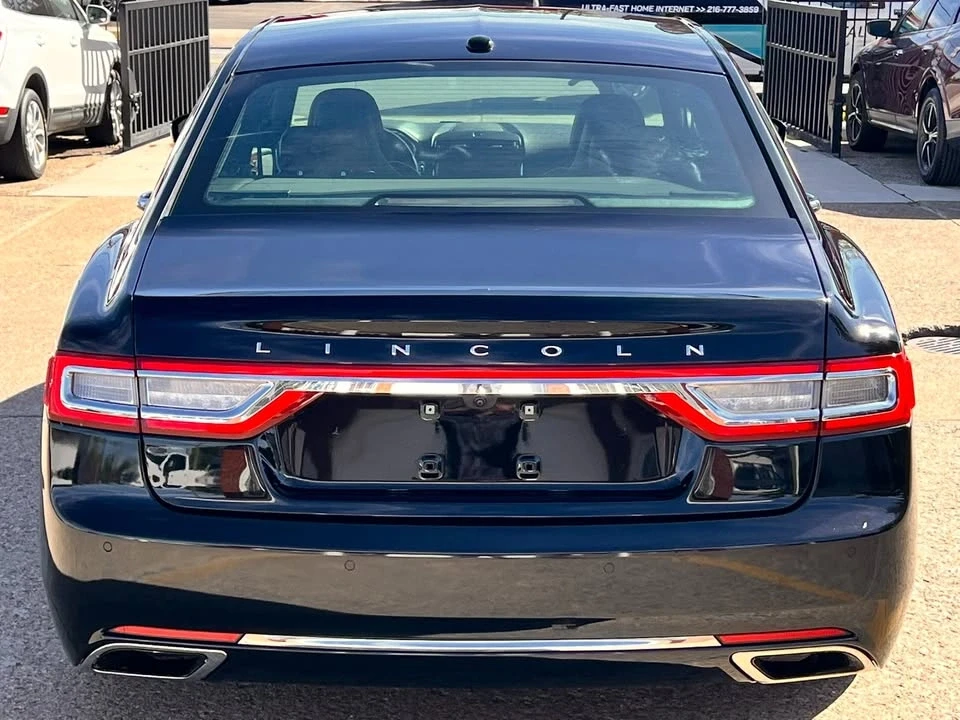 2017 Lincoln Continental 10th Gen - Image 4 of 19