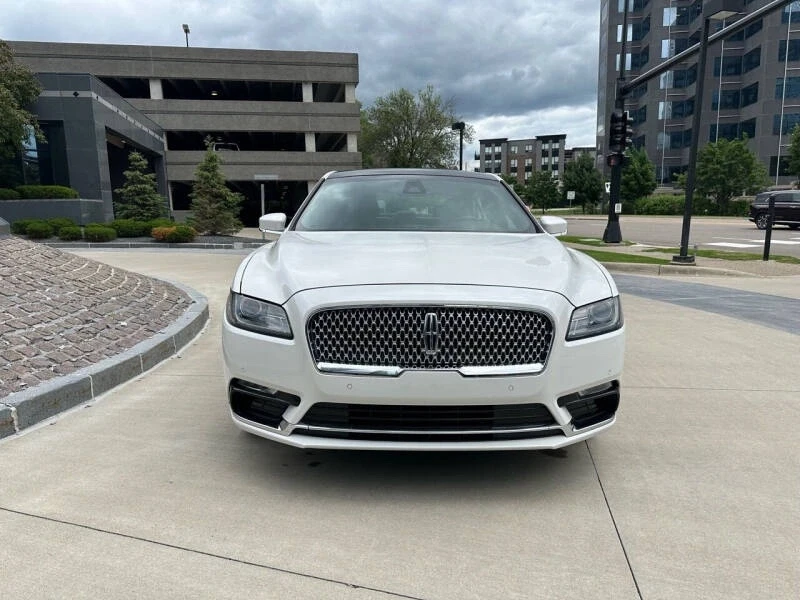 2017 Lincoln Continental 10th Gen - Image 2 of 20