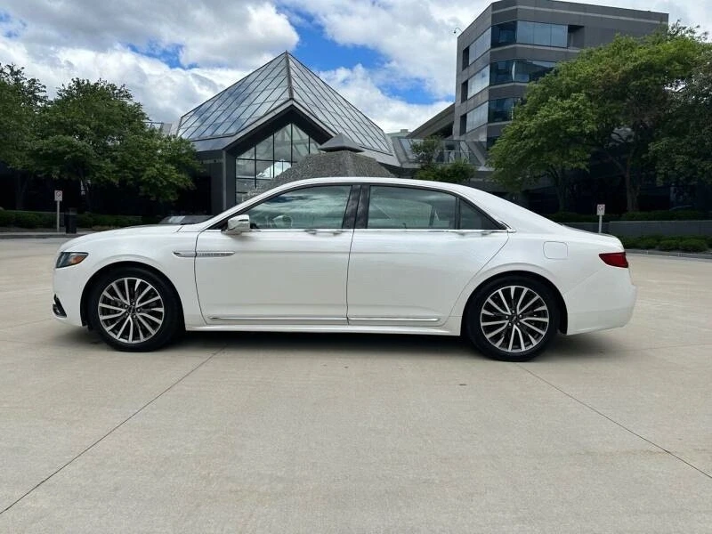 2017 Lincoln Continental 10th Gen - Image 20 of 20