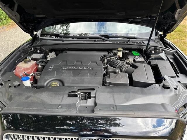 2017 Lincoln Continental 10th Gen - Image 18 of 18