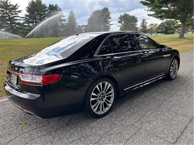 2017 Lincoln Continental 10th Gen - Image 3 of 18