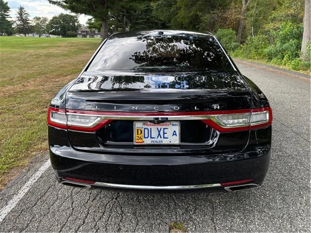 2017 Lincoln Continental 10th Gen - Image 7 of 18
