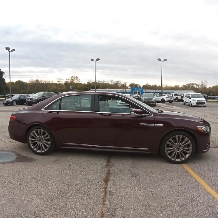 2017 Lincoln Continental 10th Gen - Image 16 of 19