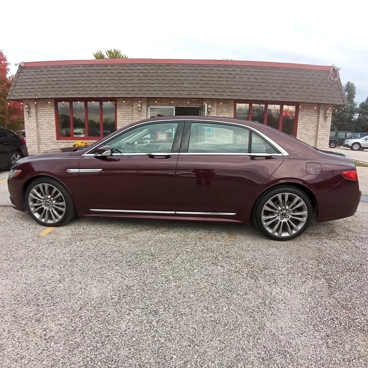 2017 Lincoln Continental 10th Gen - Image 13 of 19