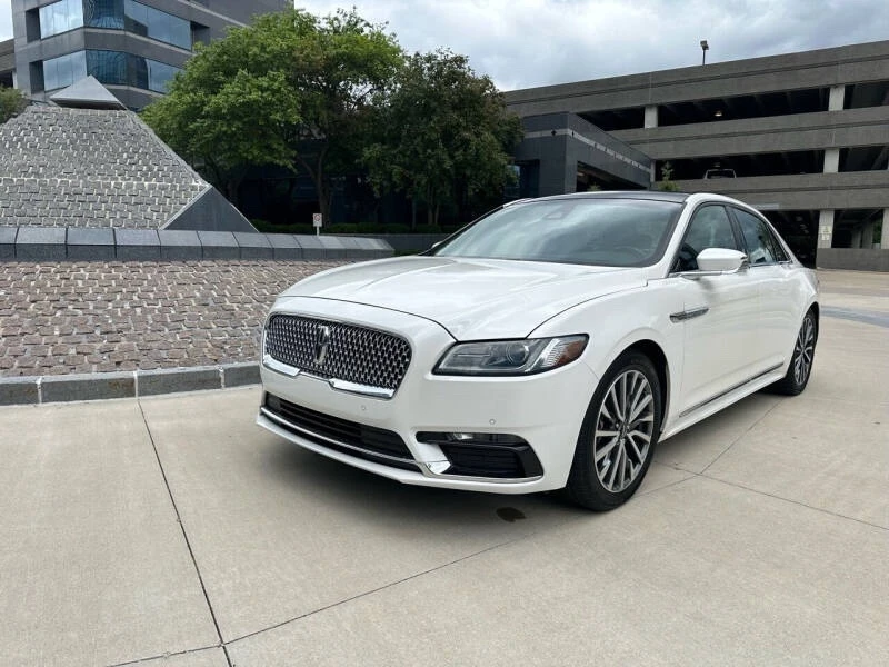 2017 Lincoln Continental 10th Gen - Image 2 of 20