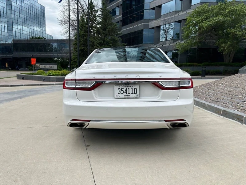 2017 Lincoln Continental 10th Gen - Image 6 of 20