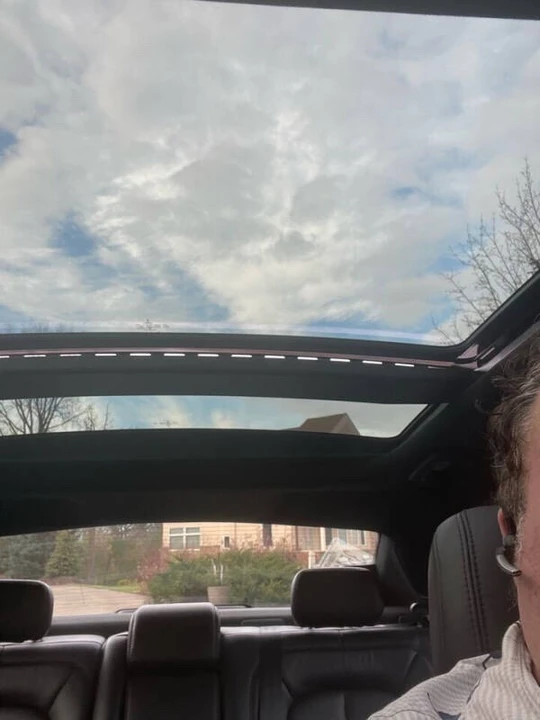 2017 Lincoln Continental 10th Gen - Image 18 of 20
