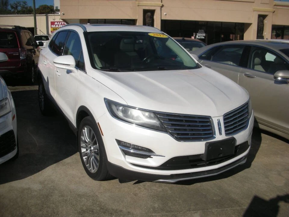 2017 Lincoln MKC - Image 2 of 7