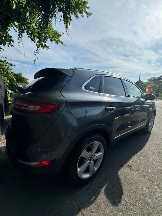 2017 Lincoln MKC - Image 6 of 7