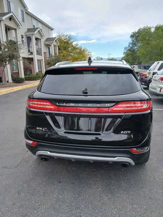 2017 Lincoln MKC - Image 2 of 14