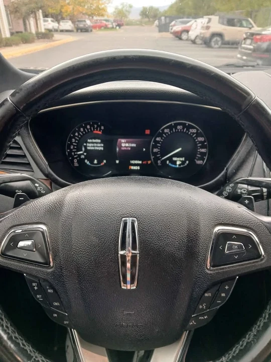2017 Lincoln MKC - Image 11 of 14