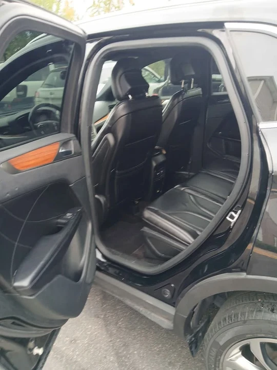 2017 Lincoln MKC - Image 6 of 14