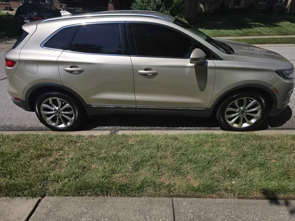 2017 Lincoln MKC - Image 2 of 15