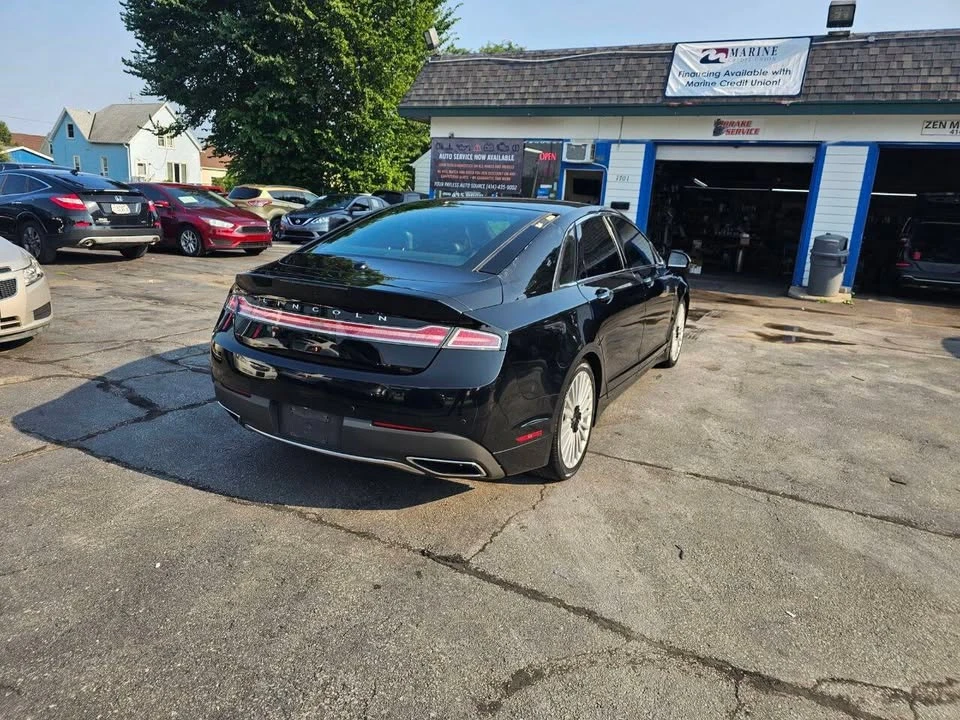 2017 Lincoln MKZ - Image 4 of 10