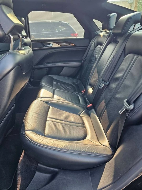 2017 Lincoln MKZ - Image 7 of 10