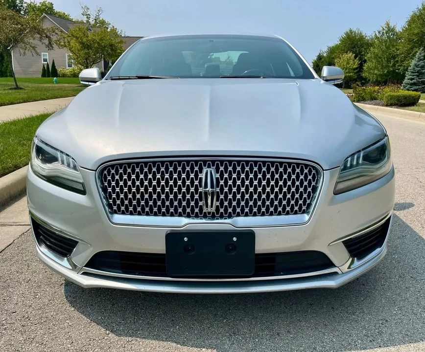 2017 Lincoln MKZ - Image 2 of 20