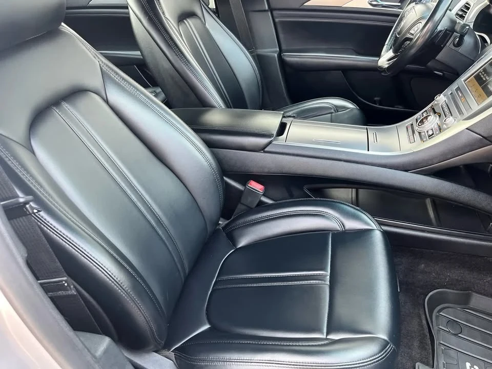 2017 Lincoln MKZ - Image 17 of 20