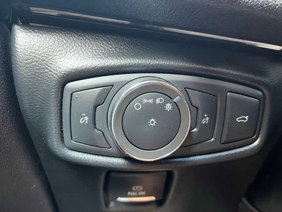 2017 Lincoln MKZ - Image 13 of 20