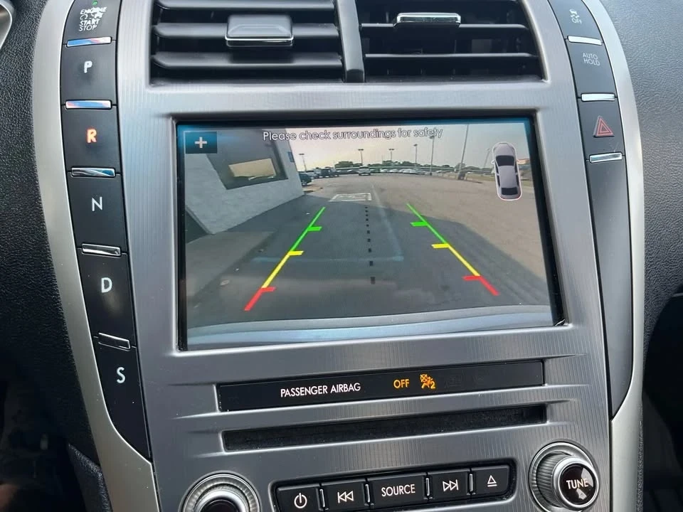 2017 Lincoln MKZ - Image 11 of 20