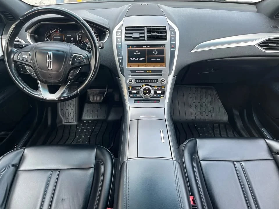 2017 Lincoln MKZ - Image 16 of 20