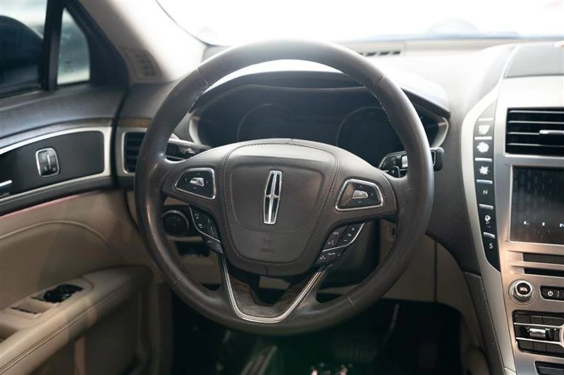2017 Lincoln MKZ - Image 14 of 19