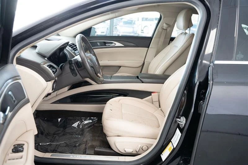 2017 Lincoln MKZ - Image 17 of 19