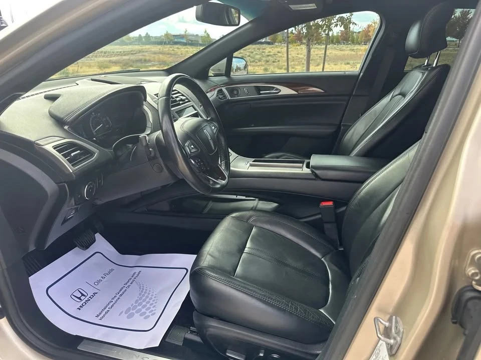 2017 Lincoln MKZ - Image 10 of 20