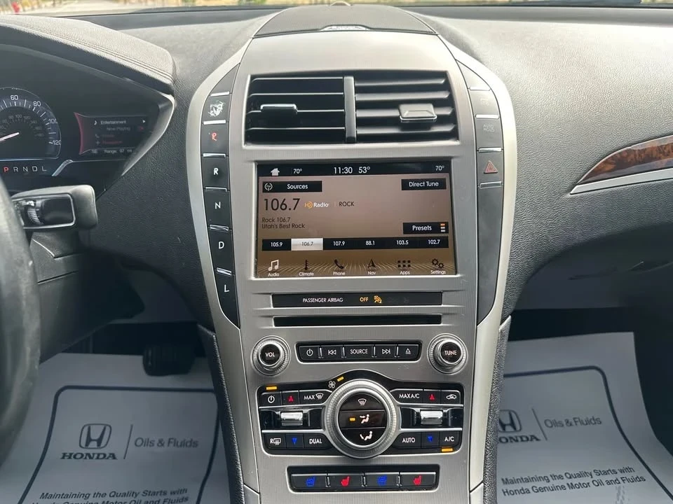 2017 Lincoln MKZ - Image 17 of 20
