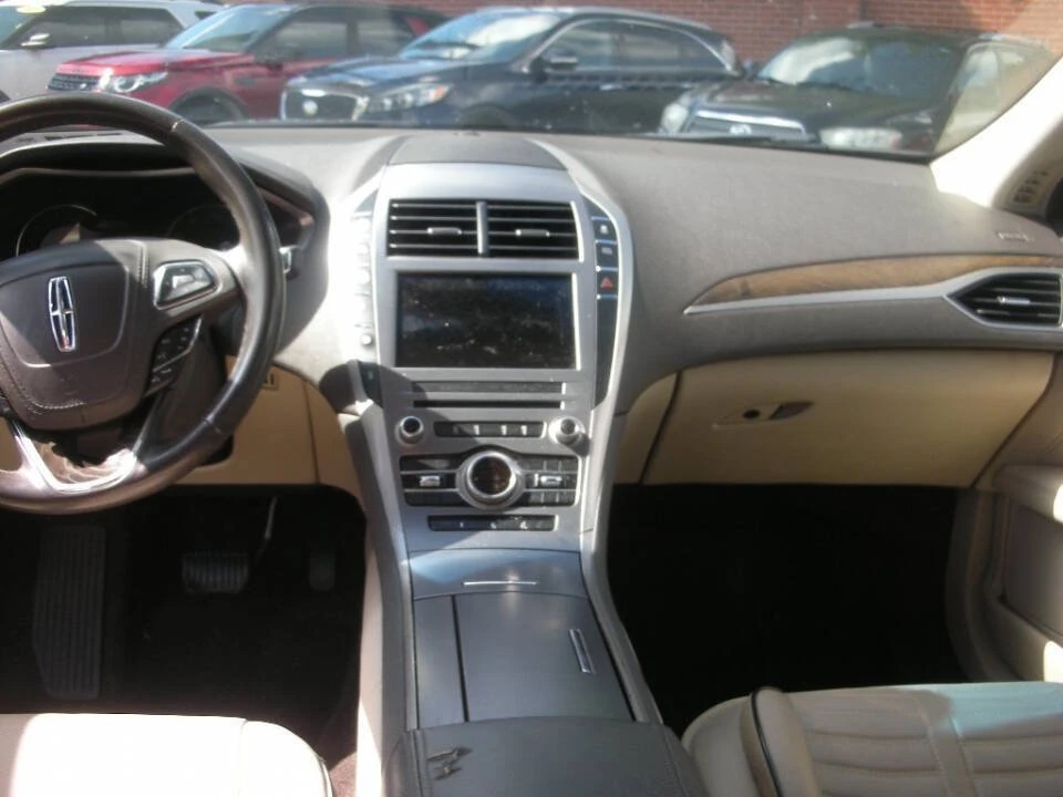 2017 Lincoln MKZ - Image 7 of 7
