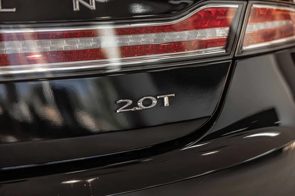 2017 Lincoln MKZ - Image 16 of 20