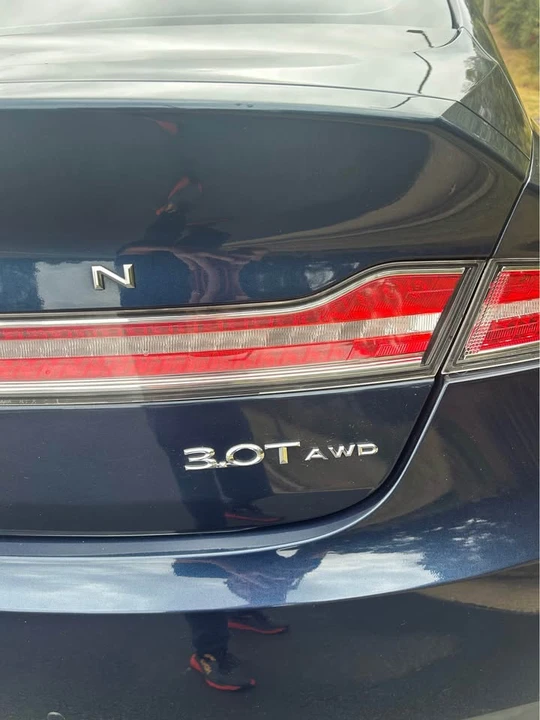 2017 Lincoln MKZ - Image 6 of 6
