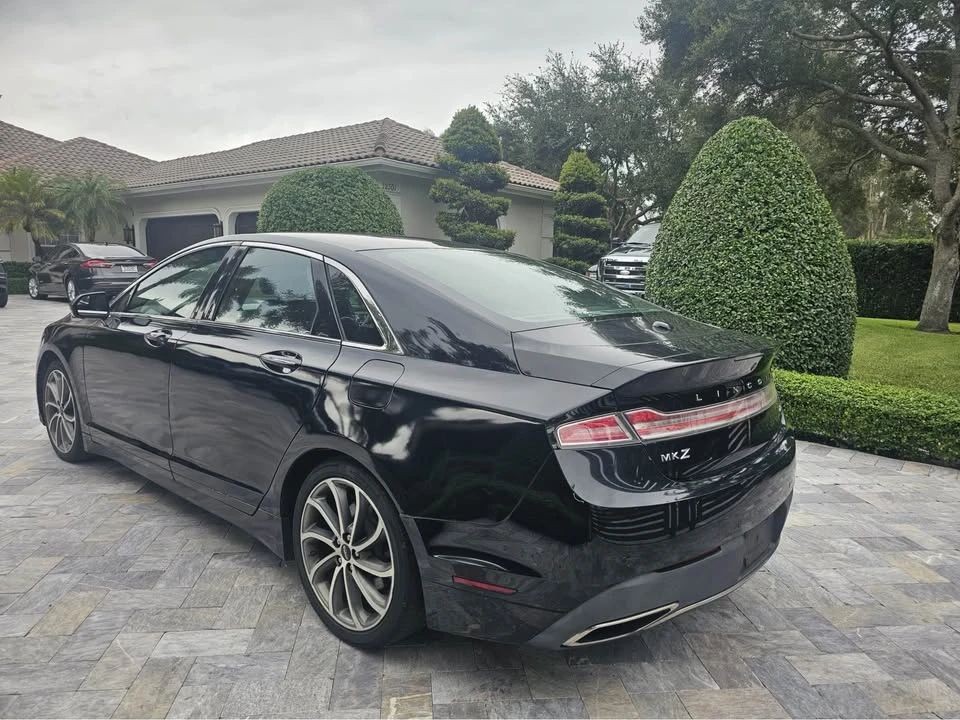 2017 Lincoln MKZ - Image 6 of 10