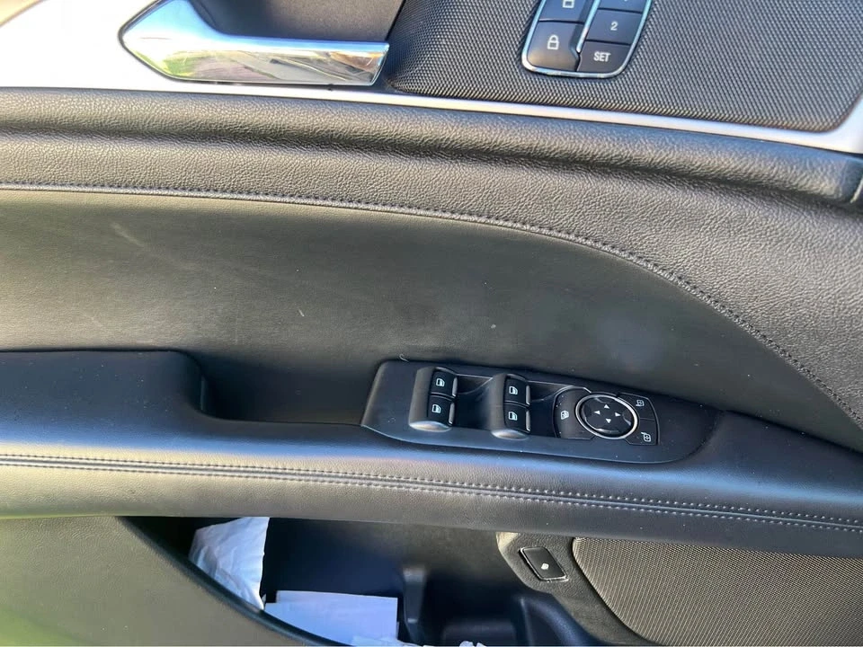 2017 Lincoln MKZ - Image 7 of 20