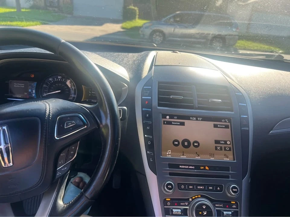 2017 Lincoln MKZ - Image 19 of 20