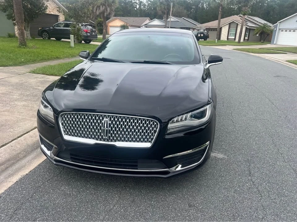 2017 Lincoln MKZ - Image 2 of 20