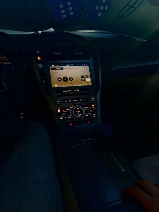 2017 Lincoln MKZ - Image 5 of 9