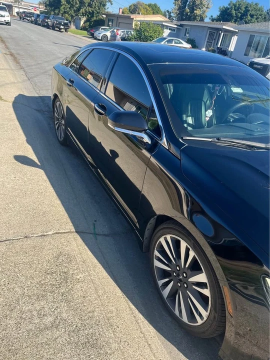 2017 Lincoln MKZ - Image 3 of 9