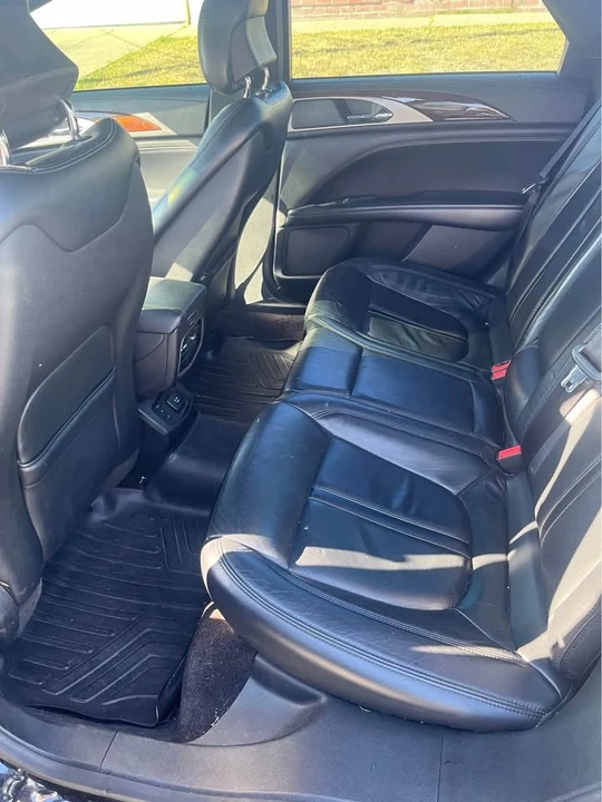 2017 Lincoln MKZ - Image 5 of 9