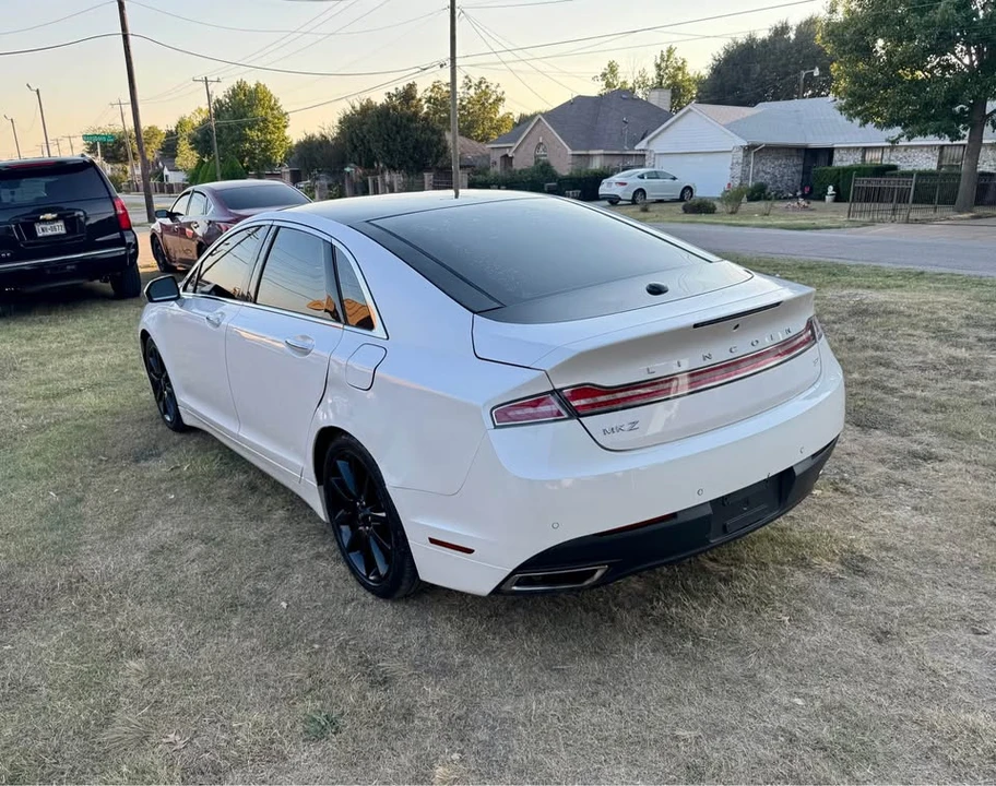 2017 Lincoln MKZ - Image 6 of 11