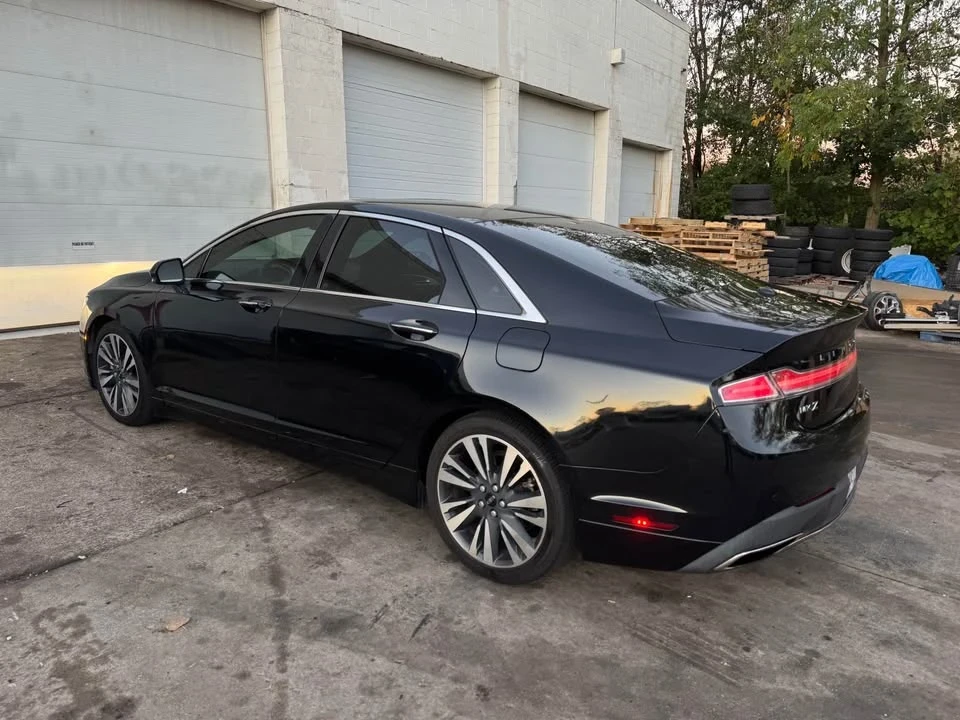 2017 Lincoln MKZ - Image 5 of 11