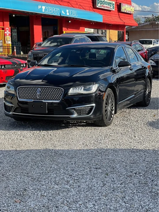 2017 Lincoln MKZ - Image 3 of 15