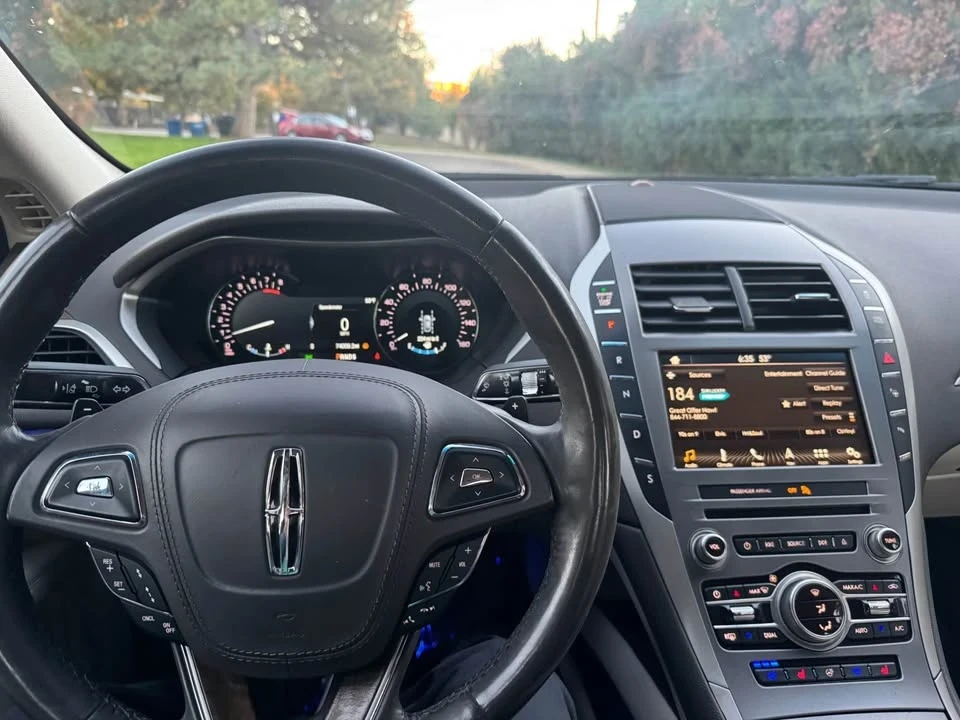 2017 Lincoln MKZ - Image 11 of 13